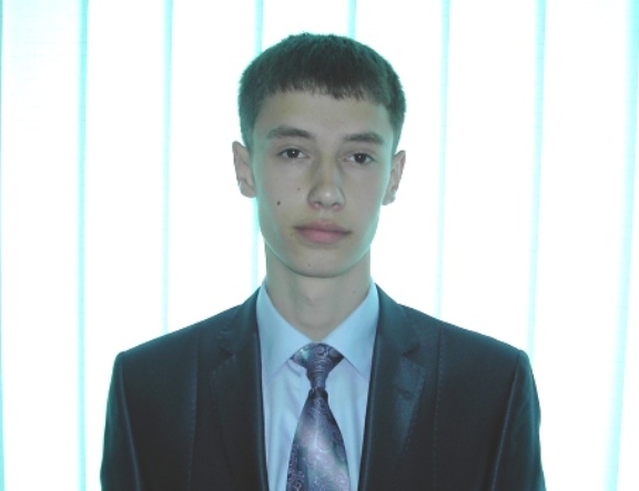 ADĂSCĂLIŢEI CRISTIAN, clasa IX, LT M. Eminescu, menţiune, concurs republican, INFORMATICĂ